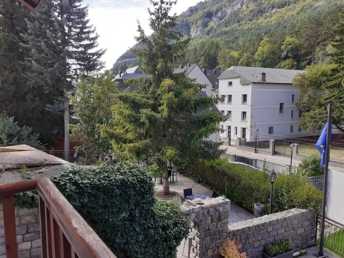 Hotel & Spa Real Villa Anayet Canfranc Zewnętrze zdjęcie