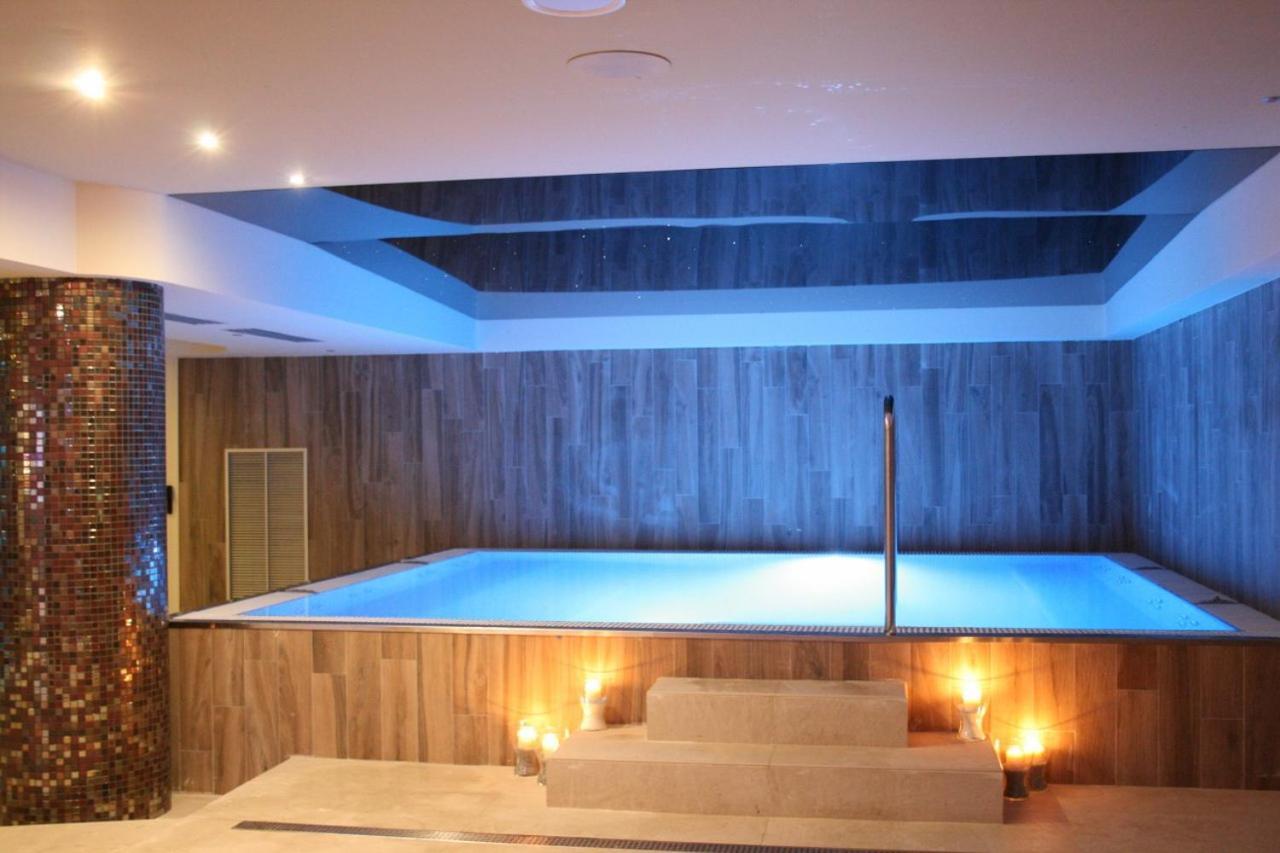 Hotel & Spa Real Villa Anayet Canfranc Zewnętrze zdjęcie